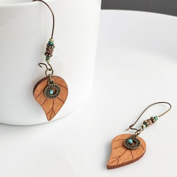 NEW Wooden Leaf Earrings - Picture 4 of 6